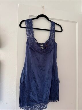 La Perla Navy Lace-Trim Silk Chemise